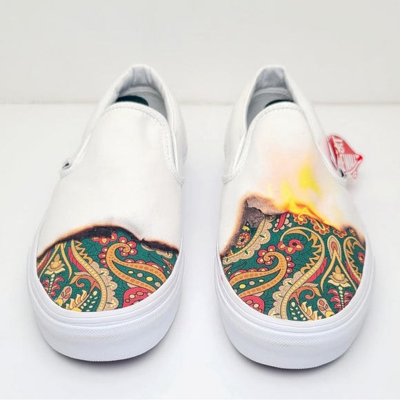 VANS Burn Baby Burn Classic Slip On New In Box Size 9 - Picture 7 of 10